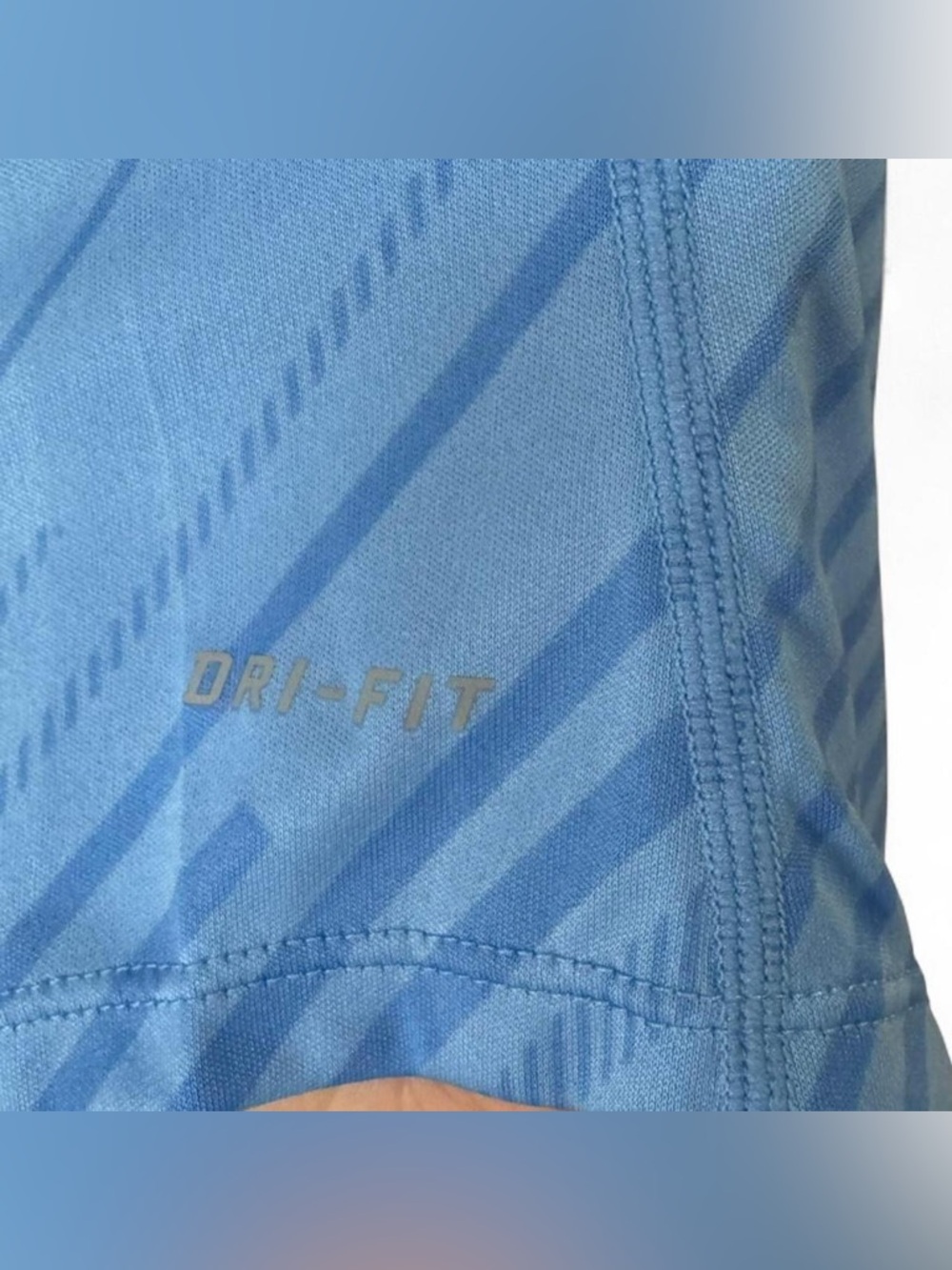 💙 Nike Running Dri-Fit Long Sleeve Top Blue | L | Like New - Picture 5 of 5